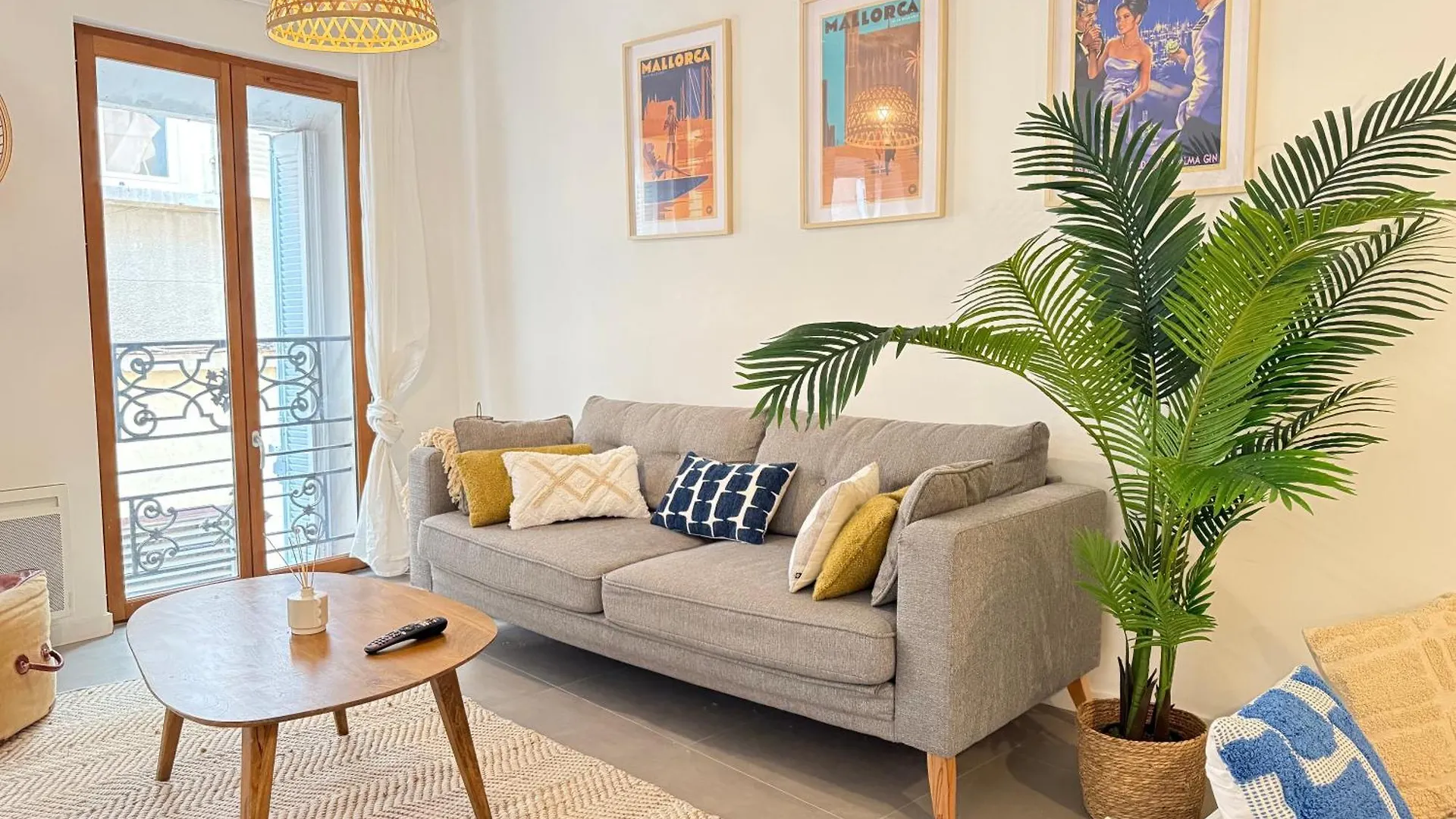 Chic Et Cosy, Hyper Centre Apartment Aix-en-Provence 0*,