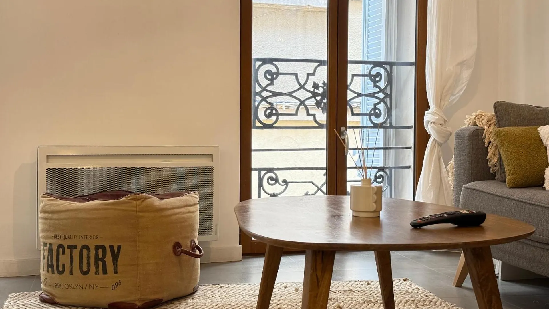 Chic Et Cosy, Hyper Centre Apartment Aix-en-Provence 0*,